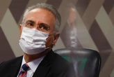 Após ataque à imprensa, Renan sugere focinheira para Bolsonaro