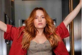 Larissa Manoela viaja para Orlando e aparece sozinha em fotos. Entenda