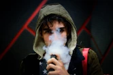 Consulta da Anvisa: 59% das pessoas são a favor de liberar o vape