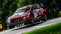 Bomba carta al Rally Legend a San Marino: otto feriti. Arrestato un italiano di 18 anni