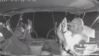 Flotilla: l'abbordaggio delle navi Meteque, Jeanotte e Mango. Gli equipaggi a mani alzate