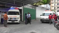 Maldive, recuperati altri due corpi dei sub italiani: il trasporto all'obitorio di Malè in ambulanza