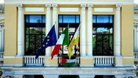 Calabria, oltre cento Comuni espongono la bandiera della Palestina. “Fermiamo il massacro”
