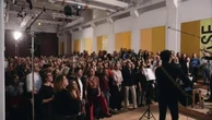 Milano, stasera si canta: il fenomeno Hardcoro