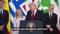 Vertice Sharm, Trump a Meloni: "Lei è bellissima, non se la prende se lo dico vero?"