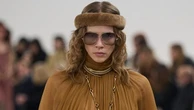 Lo stile boho chic, elegante e sempre fresco. Un must dell’estate per un look “Peace & Love”