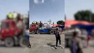 Gaza, palestinesi armati assaltano i camion di aiuti: merce rivenduta al mercato nero