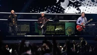 Oasis, Manchester in allerta per il concerto in arrivo: rischio caos e boicottaggio dei fotografi