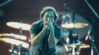 I Pearl Jam annullano il tour nel Regno Unito e in Germania. Eddie Vedder è malato