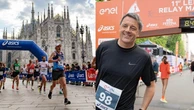 Milano Marathon, 42 chilometri di corsa nel cuore della città. E c'è anche Renzi tra i corridori