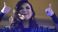 Laura Pausini e Robbie Williams cantano il nuovo inno della Fifa