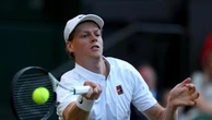 Sinner e Cobolli in campo nei quarti a Wimbledon: precedenti, orario e dove vedere i match in tv