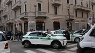 Si fingono poliziotti svizzeri e truffano una donna di 92 anni: arrestati dalla Polizia locale