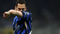 Inter, su Çalhanoglu il Galatarasay e gli arabi. Il turco è tornato a Milano con altri 3 infortunati