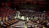 Il decreto sicurezza accelera: doppia tagliola della maggioranza. Opposizioni: “Inaudito, vergogna”