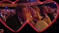 Dieci anni di kiss cam e non solo: dai baci vip a quelli della gente comune. Con parecchi imprevisti