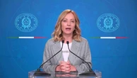 Meloni a Confcommercio: "Ridurre tasse al ceto medio e aiuti agli autonomi"