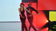 Ascolti tv, “Tu sì que vales” batte “Ballando” per un soffio: il traino De Martino non basta