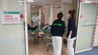 Covid, monitoraggio Gimbe: rallenta l'incremento dei casi ma più ricoveri