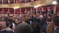 Milano, gli 80 anni dalla riapertura della Scala dopo la guerra: l'ovazione per Mattarella