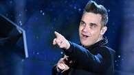 Robbie Williams e Jimmy Page, ancora problemi tra le due star vicine di casa. Ora sono ai ferri corti per un albero