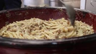 Weekend nelle Marche, alchimia perfetta tra cibo e natura: itinerario enogastronomico da non perdere