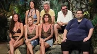 Mario Adinolfi all’Isola dei famosi, la moglie lo difende: “Sta resistendo meglio degli altri”