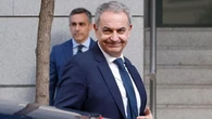 Spagna, Zapatero arrivato in tribunale per l’udienza sul caso di corruzione