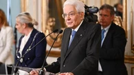 Attacchi a Mattarella, la Farnesina convocherà l’ambasciatore russo. Solidarietà del mondo politico