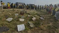 Il sindaco di Ventimiglia eliminerà il memoriale per i migranti morti: “Degrado da riqualificare”