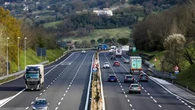 La domanda di mobilità in Italia scenderà molto. Intanto, si usa troppo l’auto