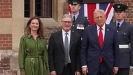Gb, Trump ricevuto da Starmer ai Chequers: il suono delle cornamuse saluta l'arrivo del tycoon