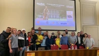 “Vogliamo cambiare il mondo”: Carovana40, il progetto giovani di don Mazzi