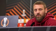 Roma a Leverkusen, De Rossi: “Ero in campo nella rimonta sul Barcellona, so come si fa un’impresa”. Dybala in dubbio