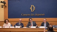 M5s presenta pdl anti-usura: serve un codice rosso per le vittime