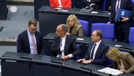 Germania: Friedrich Merz bocciato a sorpresa, al Bundestag anche Angela Merkel