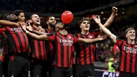 Nkunku esulta con un palloncino: cosa c’è dietro i festeggiamenti dell’attaccante del Milan