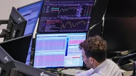Le Borse di oggi, 15 luglio. La crescita cinese batte le stime, i mercati attendono l’inflazione Usa
