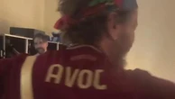 Jovanotti con la maglia giallorossa: "Dodici soldout! Come dice Antonello, Grazie Roma!"