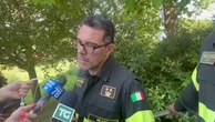 Insegna Torre Generali collassata, vigili del fuoco: "Piazza resterà chiusa per alcuni giorni"