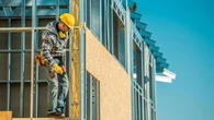 Case green, gli italiani le vogliono ma costano troppo: “Sovvenzioni e sostegno pubblico sui lavori”