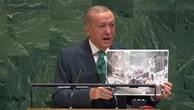 Erdogan all'Onu mostra la foto delle macerie: "A Gaza è genocidio, riconoscete la Palestina"