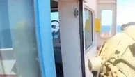 La Marina francese abborda una petroliera russa al largo della Sicilia. Il video postato da Macron