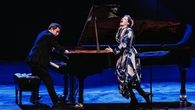 Barbara Hannigan, la voce che supera l’insuperabile: “Canto e dirigo, mi piace mettermi alla prova”