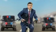 Zelensky, il clown diventato presidente. In un doc i sogni di un giovane diventato figura tragica