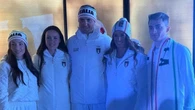 Milano Cortina, Giorgio Armani svela le divise della squadra italiana