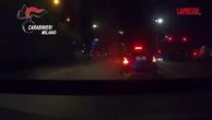 Sesto San Giovanni, auto non si ferma all'alt dei Carabinieri: l'inseguimento contromano è da film