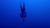 Cipro - Campionati mondiali di apnea: il "tuffo" da 75 metri che vale l'oro per l'atleta ucraina