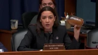 Ocasio-Cortez incastra l'Agenzia: "Ecco l'acqua vicino ai data center". E mostra della fanghiglia