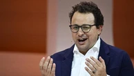 Dario Amodei (Anthropic): “Nei prossimi 5 anni l’IA cancellerà il 50% degli impiegati junior”